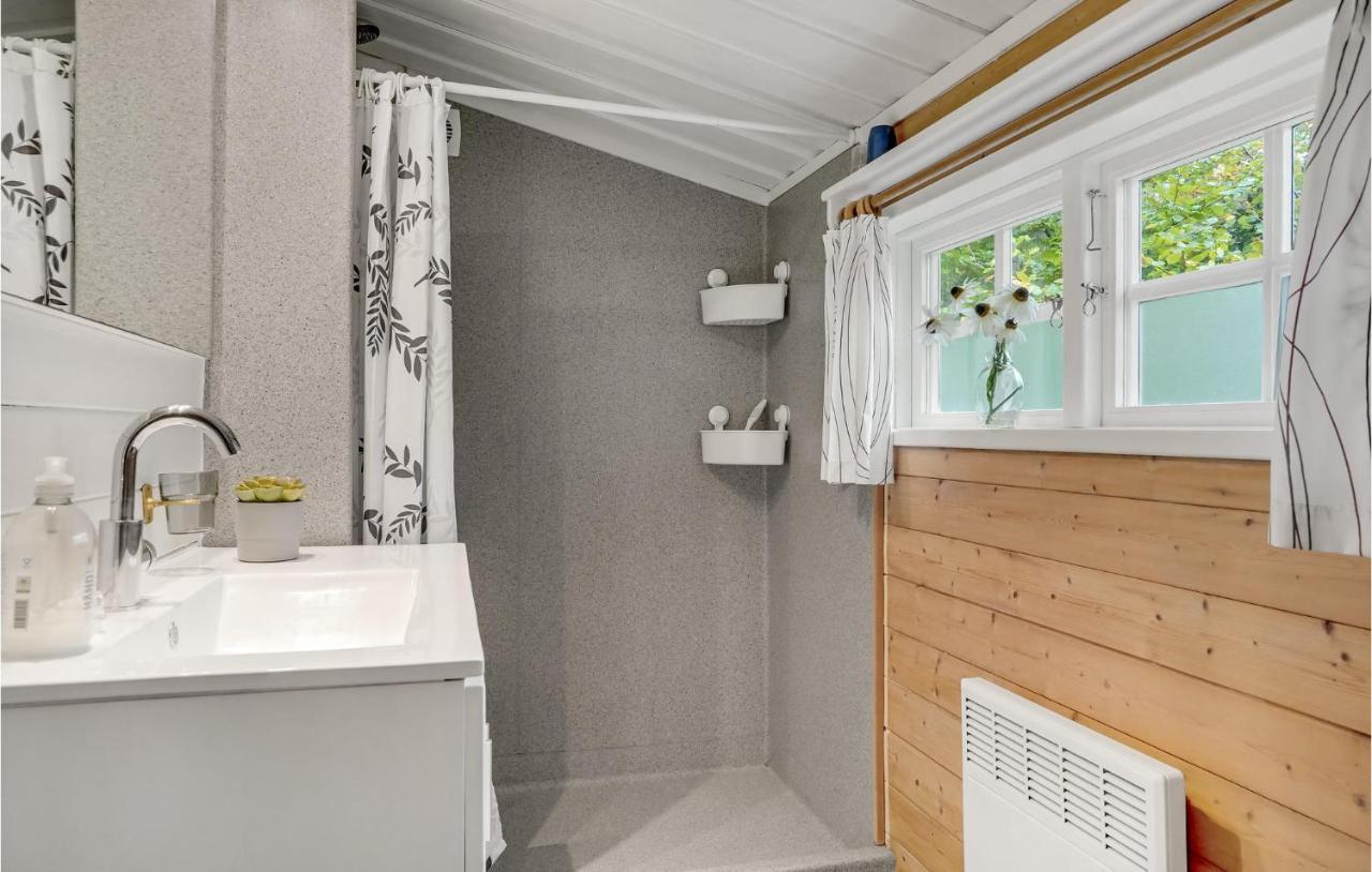 3 Bedroom Cozy Home In Børkop Esterno foto